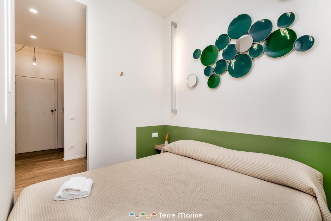 14, Terre Marine Apartment